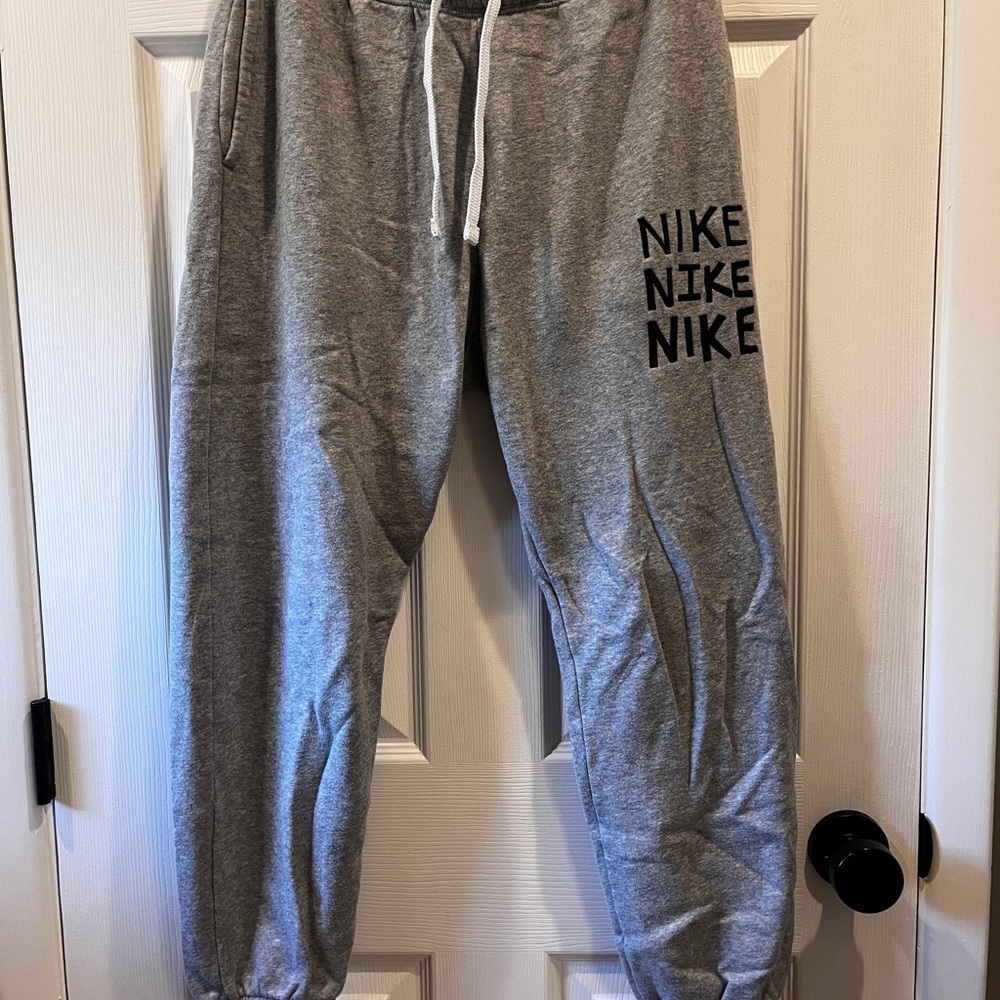 Nike Heather Gray Joggers